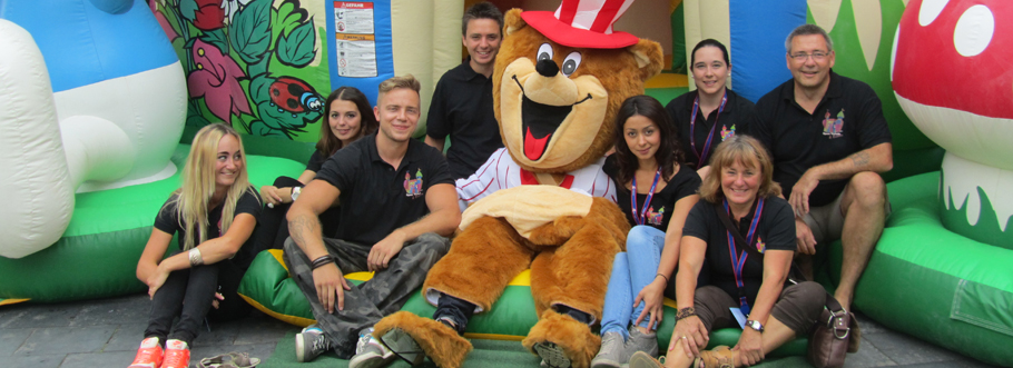 Unser Huepfburg Team